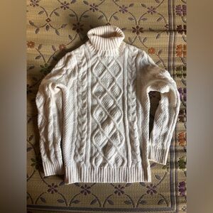 Abercrombie & Fitch Cream Cable Knit Sweater Women’s XS